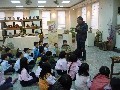 參觀石猴展覽與體驗活動